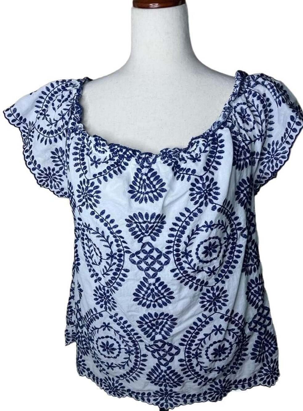 Adiva Embroidered Blouse Size XL White Blue Square Neck Short Sleeve Top